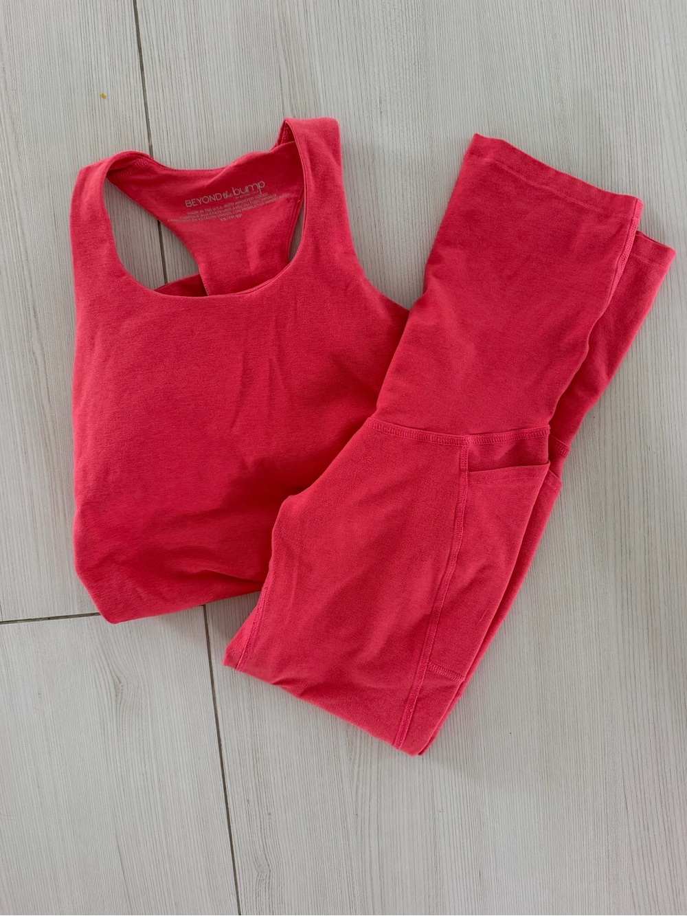 Beyond the Bump Maternity Coral Pink Active Tank Top and Leggings Set XS